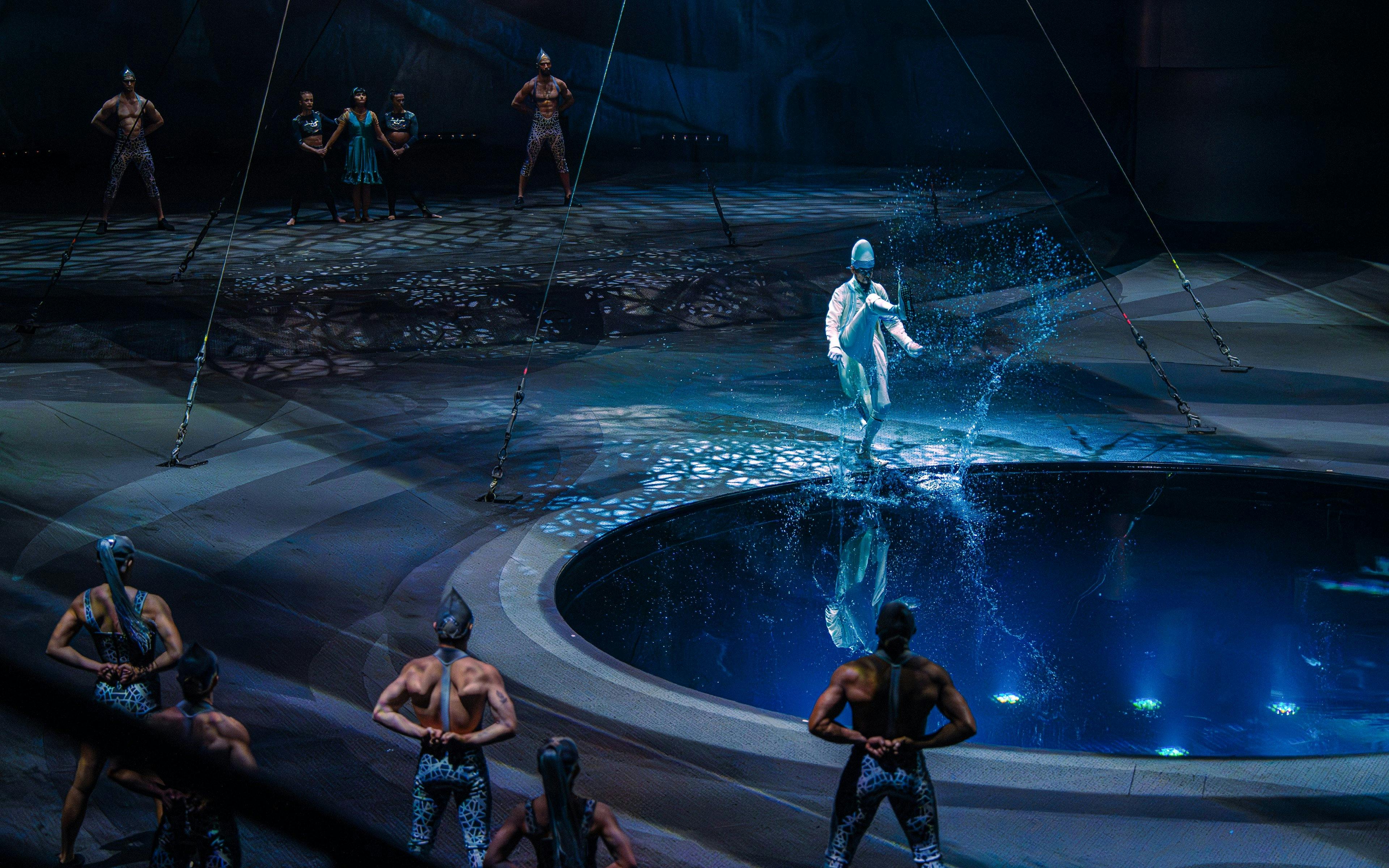 La Perle by Dragone Show Tickets [Kids Go Free]