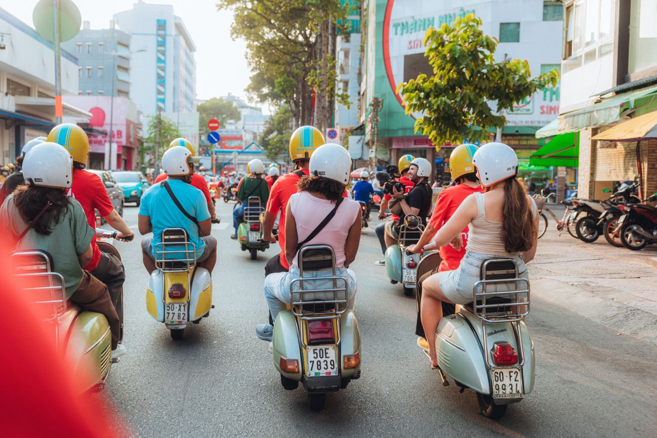 Private Unveiling Saigon Past by Vespa