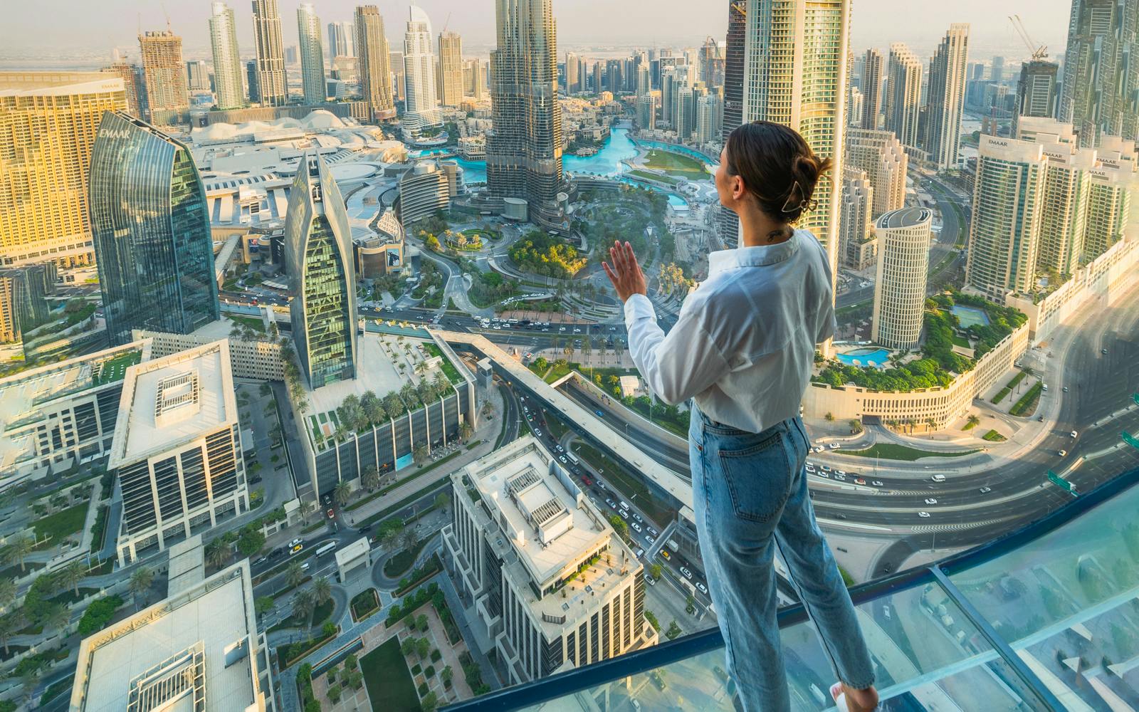 [Limited Time Offer] Sky Views Observatory Tickets + Free Glass Slide