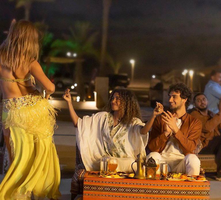 Dubai: Desert Safari with BBQ Dinner & Quad Biking Option