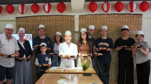 Tokyo Sushi Making Class in Tsukiji with Professional Chef