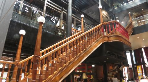 Taichung private car tour – Taichung city attractions, Lukang Old Street