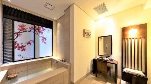 Beitou, Taipei – Shuimei Hot Spring Club – Shuimei Public Naked Hot Spring · Private Sun and Moon Hot Spring House