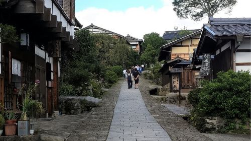 Full-Day Kisoji Nakasendo Trail Tour from Nagoya Day Tours