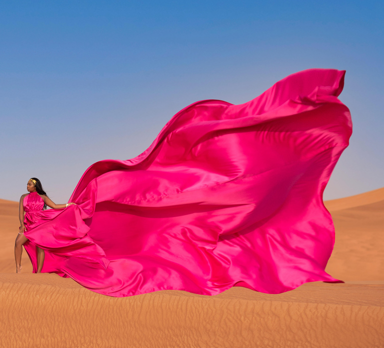 Dubai: Flying dress photoshoot