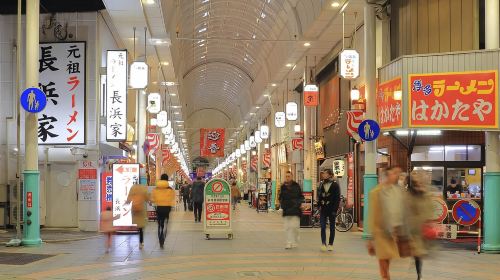 Private Shrine & Food Tour w/ English Guide Day Tours