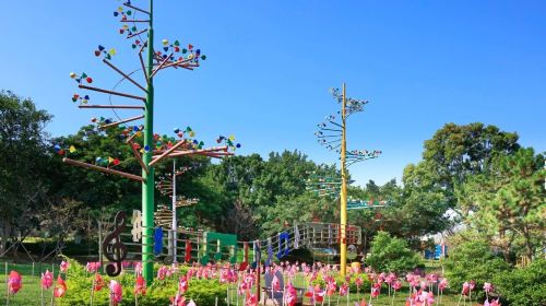 Little Ding-Dong Science Theme Park