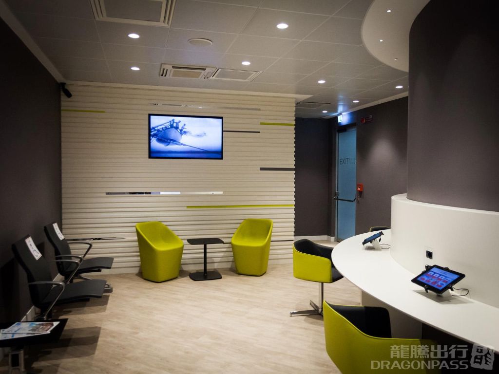 Sala Genova Cristoforo Colombo Airport