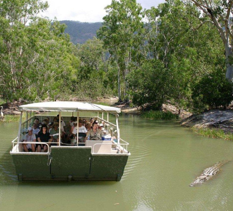 Cairns: Hartley's Crocodile Adventures Visit with Transfer