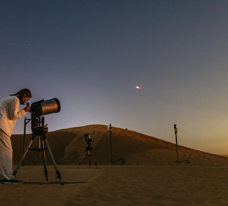 Dubai: Overnight Safari, Dinner, Stargazing & Al Khayma Camp