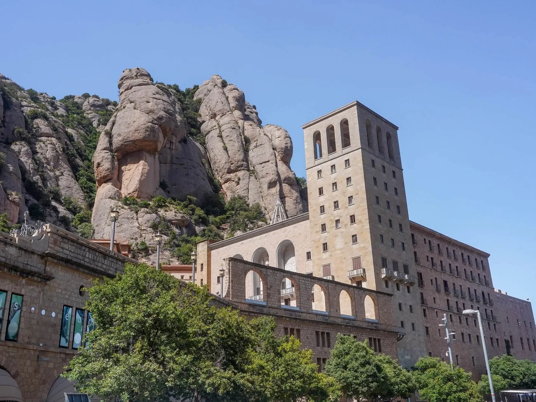 Montserrat Afternoon Tour with Cog-wheel Train & Priority Access to the Black Madonna