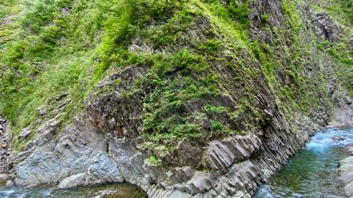 Kiyotsu Gorge