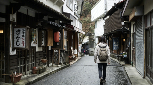 Fukuoka round-trip: 1-day tour to Mount Aso Kusasenri, Aso shrine and Kurokawa Onsen street walk
