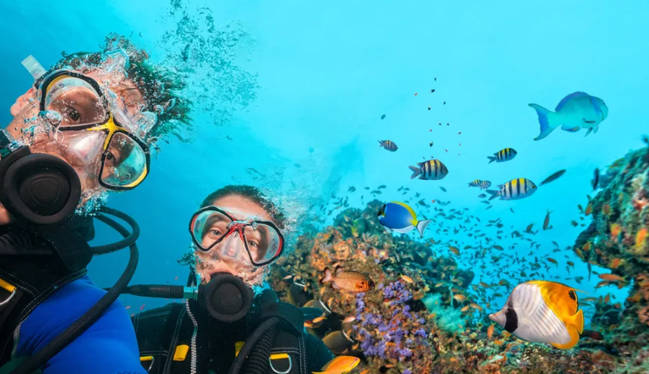 2-hour Diving and Snorkeling Experience at the Blue Cave in Okinawa City, Japan [Blue Cave Snorkeling/diving/English and Japanese instructors/shore entry to avoid seasickness]