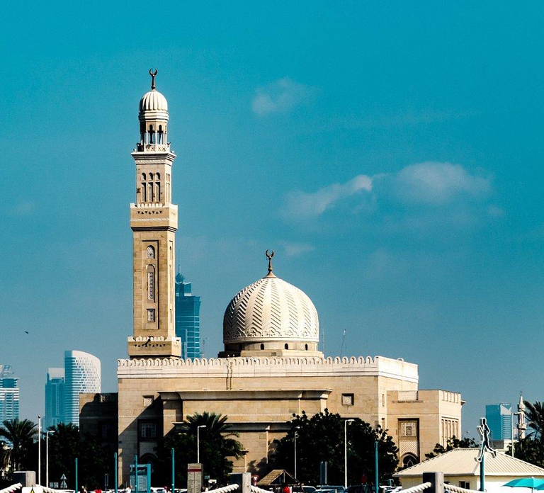 Dubai Perfume-Making Workshop & Traditional Souk Tour