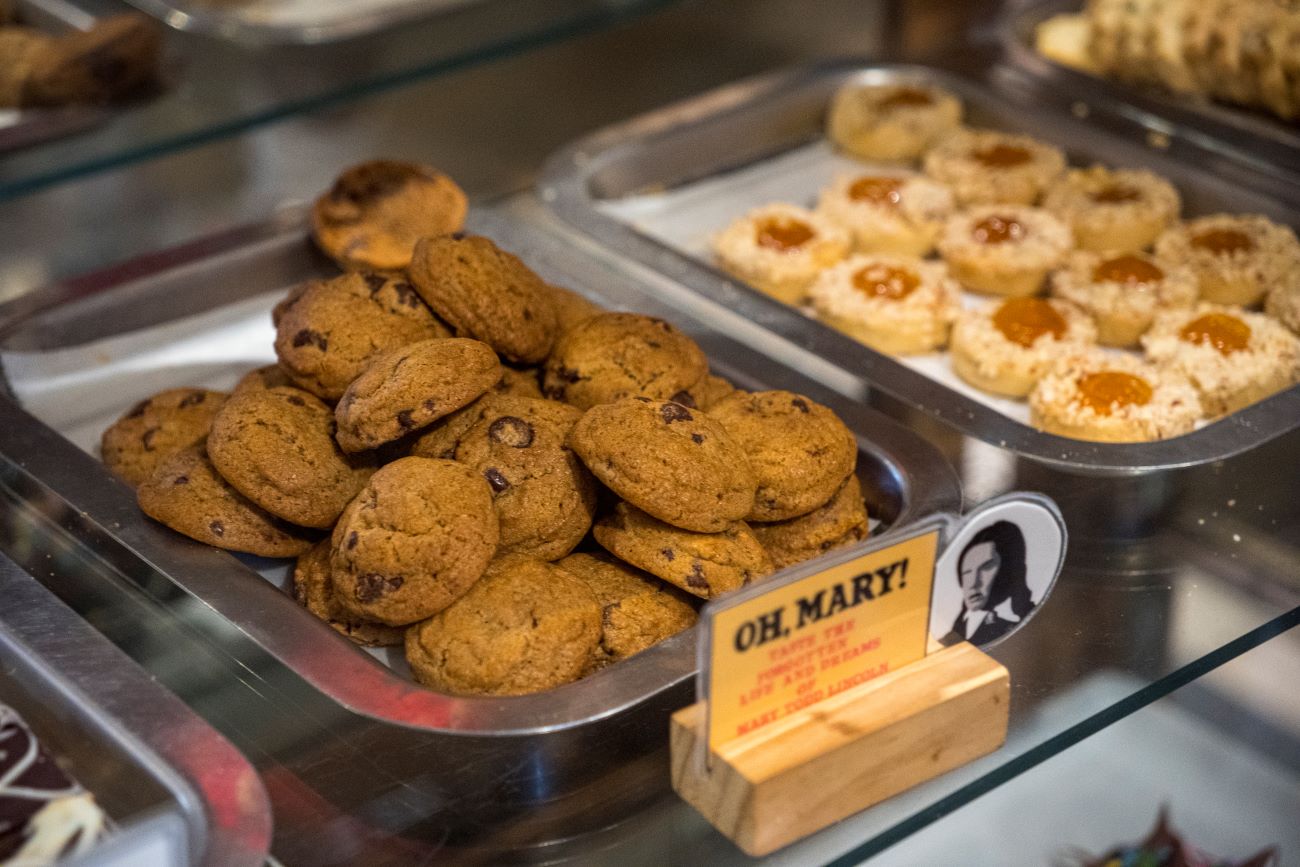 New York Neighbourhood Eats Tour: Brownstone Brooklyn Experience