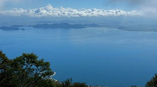 1-day tour to Lake Biwa, Shirahige Shrine and Omihachiman in Shiga, Japan