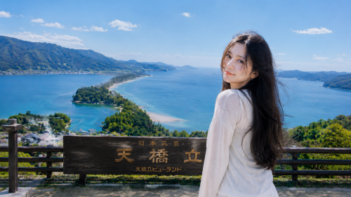 Explore the hidden gems of the sea of Kyoto! 1-day tour to Amanohashidate & Ine boat houses