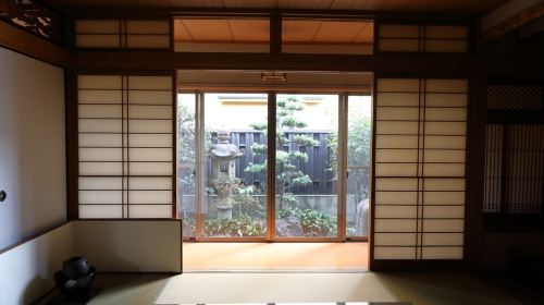 Kyoto Fushimiinari:Wagashi Making & Small Group Tea Ceremony