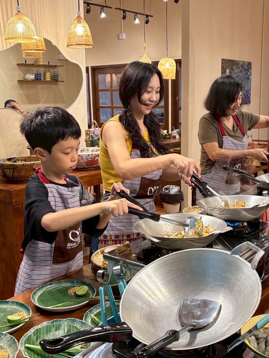 White Lotus Thai Cooking School