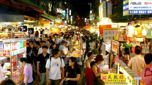 [Private Tour] Shilin Night Market Walking Tour With a Private Tour Guide (2-hr)