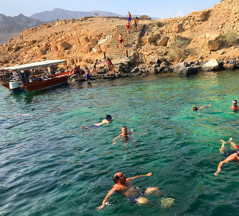 From Ras al Khaimah: Musandam Khasab Day Trip with Transfer