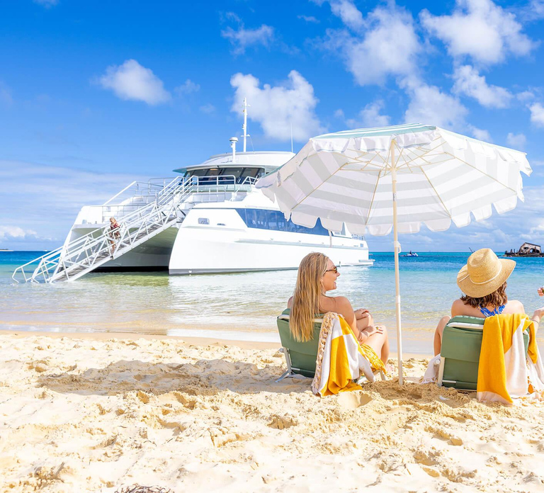 Moreton Island: All Inclusive Tangalooma Wrecks Snorkel Tour
