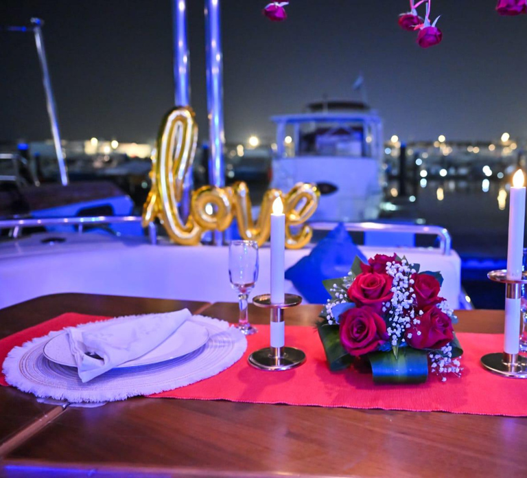 Romantic Dinner on Private Yacht