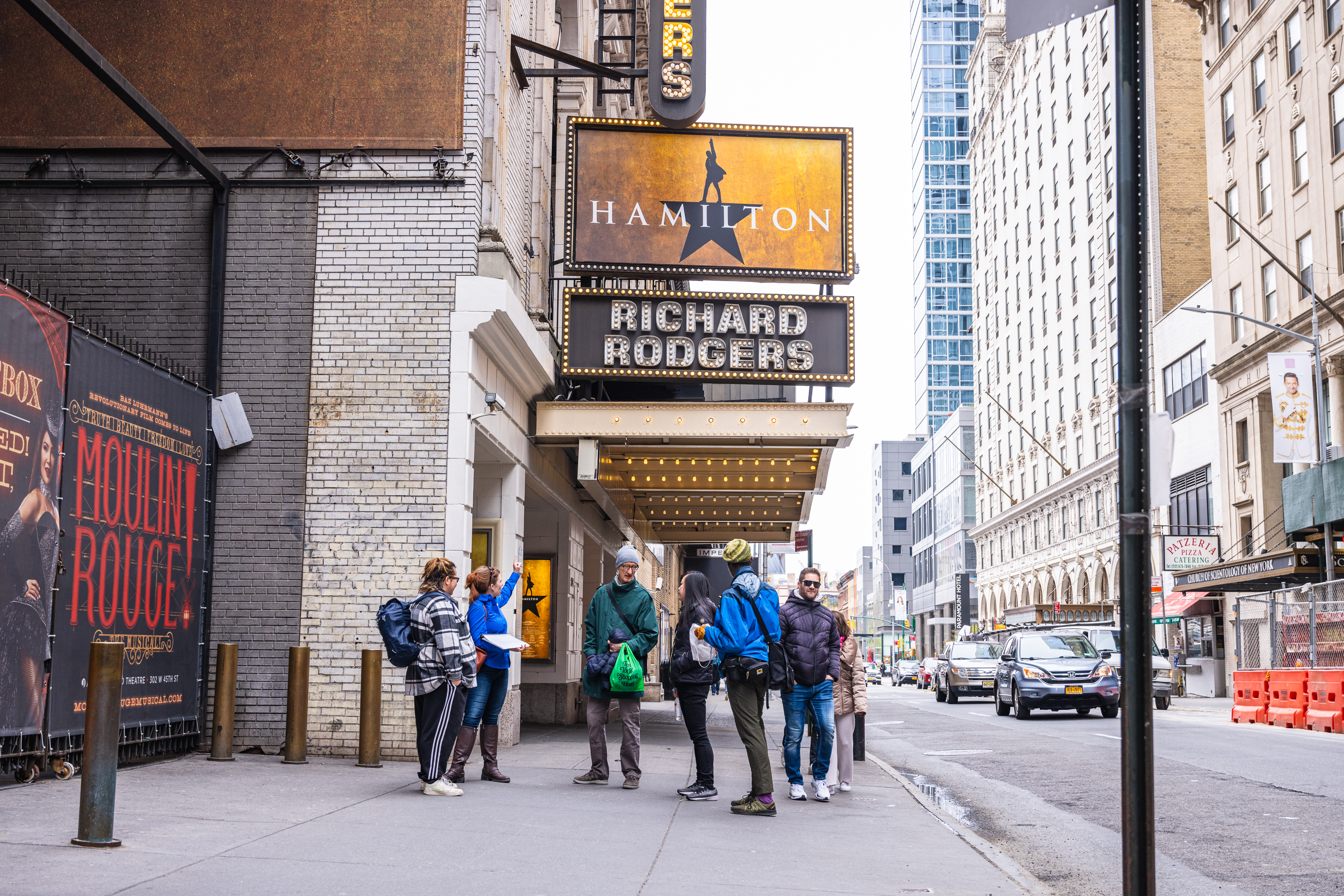 Private Broadway Night Out in New York City with Drink