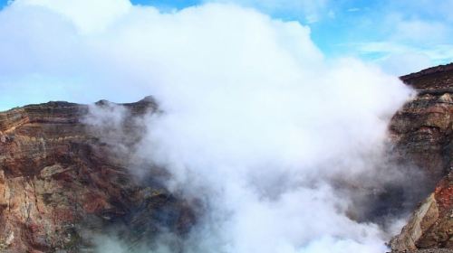 Takachiho Gorge + Aso Volcano Kusasenri 1-day Tour – Optional Beef Lunch Package Including Sightseeing Cruise Ticket