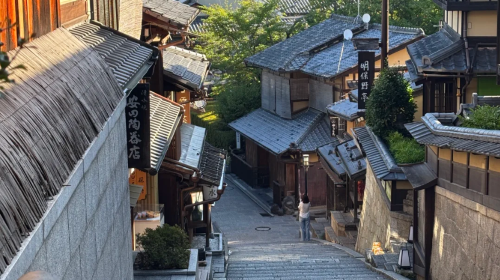Kiyomizu-dera Temple, Fushimi Inari Taisha and Tōdai-ji in Kyoto and Nara