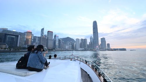 Hong Kong Special Sightseeing Victoria Harbour Night Cruise (90ft Super Yacht)