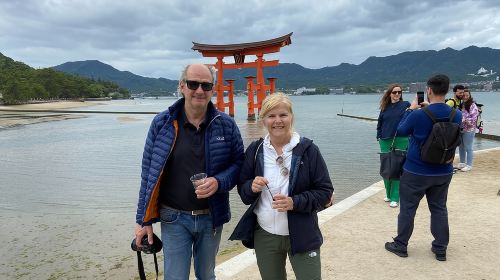 Hiroshima and Miyajima Island 1-Day Private Sightseeing Tour Day Tours