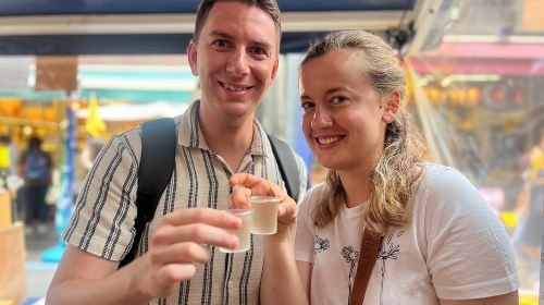 Tokyo: Tsukiji Fish Market Food and Walking tour Day Tours
