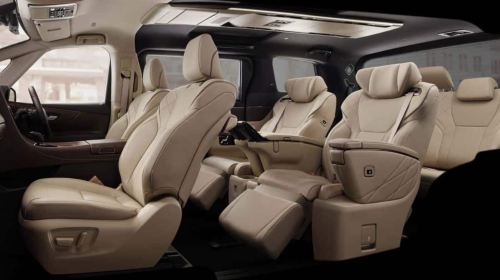 Tokyo private charter day tour with hotel pick-up – Licensed green-plate vehicles with English/Chinese-speaking drivers