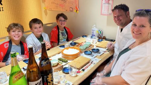 Kyoto Sushi Master - Food + Experience, become a sushi master at the sushi making class!