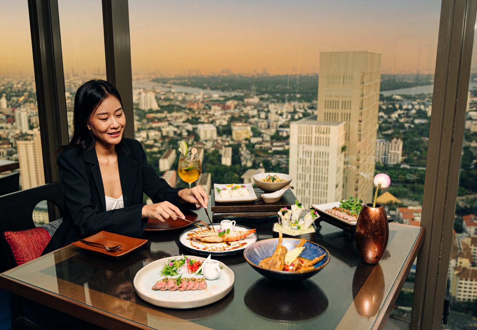 Experience London skyline 8