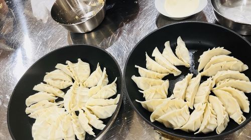 Vegan/Vegetarian Ramen and Gyoza by Bentoya cooking