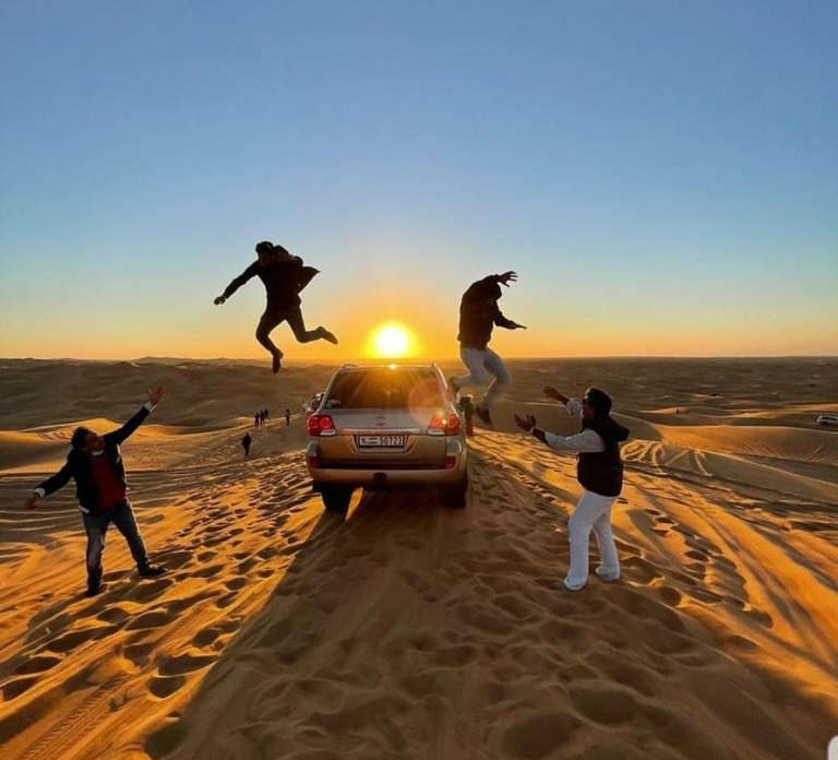 Dubai Red Dune Desert Safari With VIP BBQ Dinner Experience