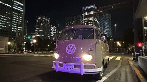 Tokyo Classic Romance – Classic Car - Volkswagen T1 Bus Tokyo Photo Guide Experience by Surreal Car Co