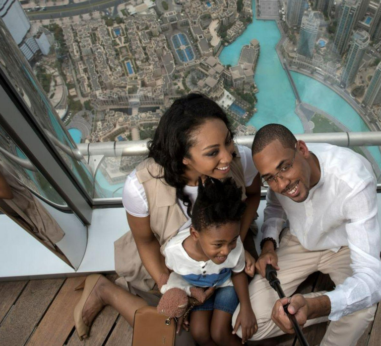 Dubai: Top Must-See Sights Tour with Burj Khalifa At The Top