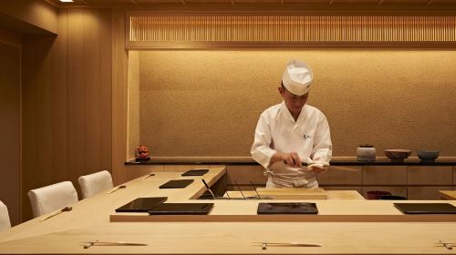 Sushi Omakase in Tokyo | Sushi Kimura Nihonbashi | Seafood from Aomori