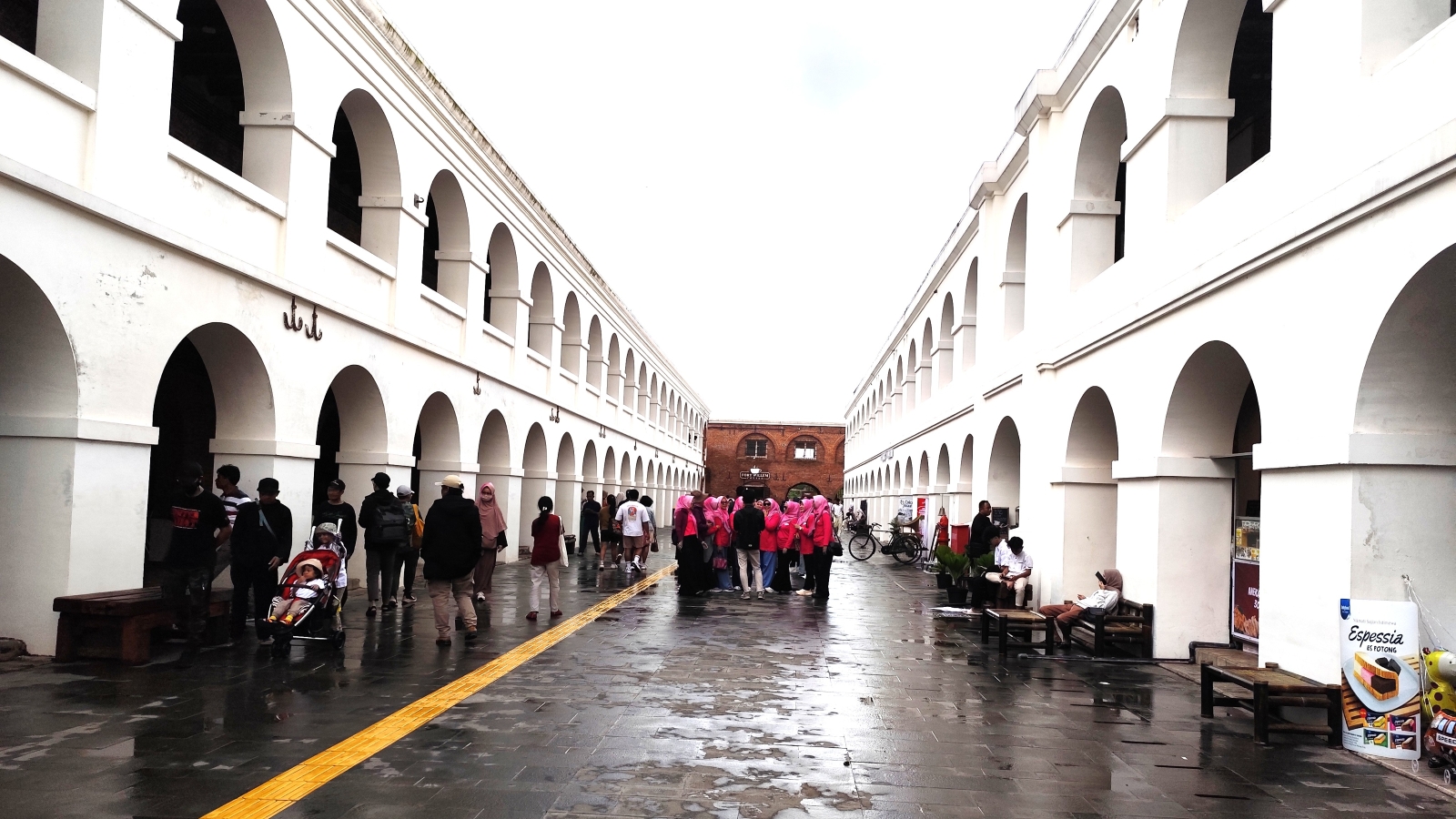 General Admission Benteng Willem I