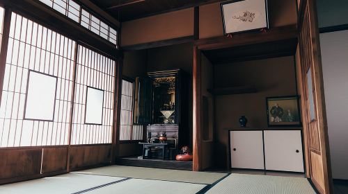 Experience Japanese calligraphy & tea ceremony at a traditional house in Nagoya