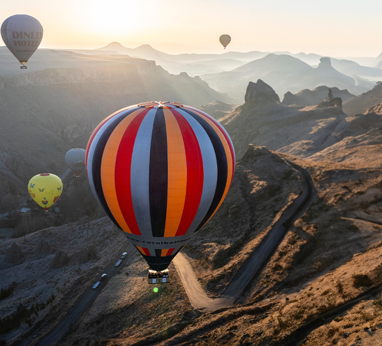 Cappadocia: Hot Air Balloon Flight over Soganli Valley