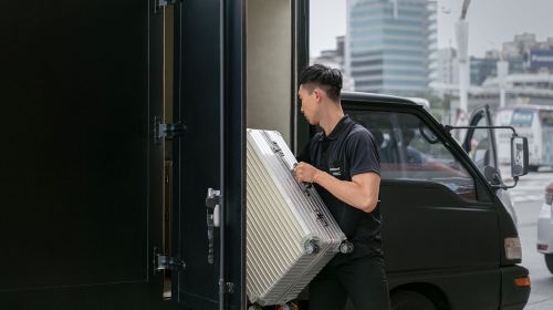 Luggage Delivery: Airport ⇆ Hotels/Homestay in Osaka, Kyoto, Kobe, Nara