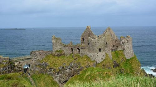 Belfast Game of Thrones Themed Day Tour (English Speaking Group)