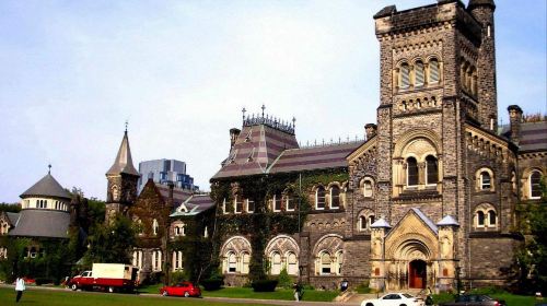 University of Toronto + Art Gallery of Ontario + Casa Loma + Queen's Park day tour