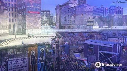 DIE MAUER / THE WALL - asisi Panorama Berlin