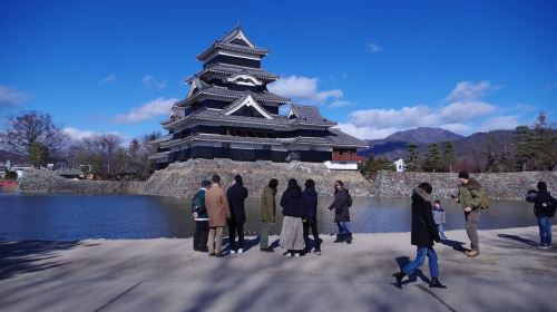 Matsumoto Everything: Castle, Miso, Wasabi, Wine & Ukiyo-e Day Tours